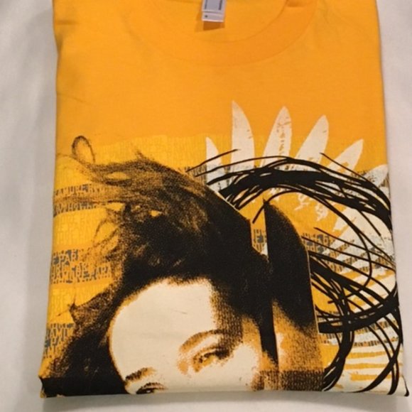 NWOT American Apparel Yellow PARAMORE T-Shirt - Picture 2 of 4